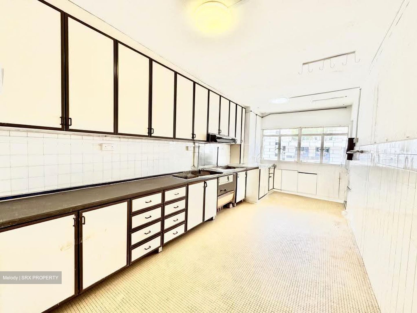 Blk 214 Bedok Town Centre (Bedok), HDB 3 Rooms #621908101
